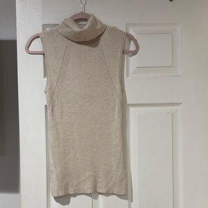 White House Black Market Ribbed Knit Top in Cream size s